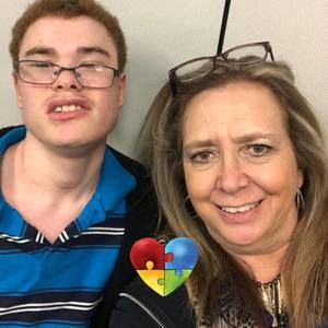 Meet your Posher, Roxann